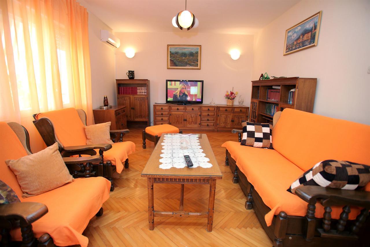 Apartment Baturina Trogir Exterior foto